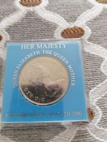 Coin Queen Elizabeth