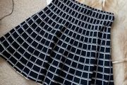 Cynthia Rowley Geometric Skirt Black &amp; White Skater Skirt Size S Small Mini skirt