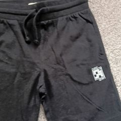 boy's shorts. Age 7/8
