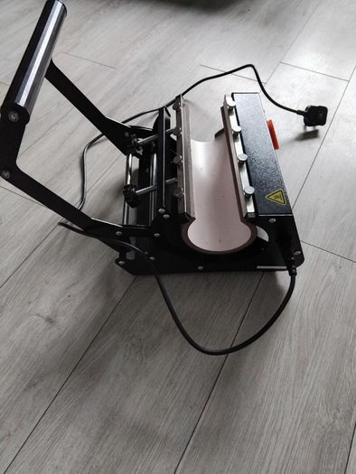 Heat mug press