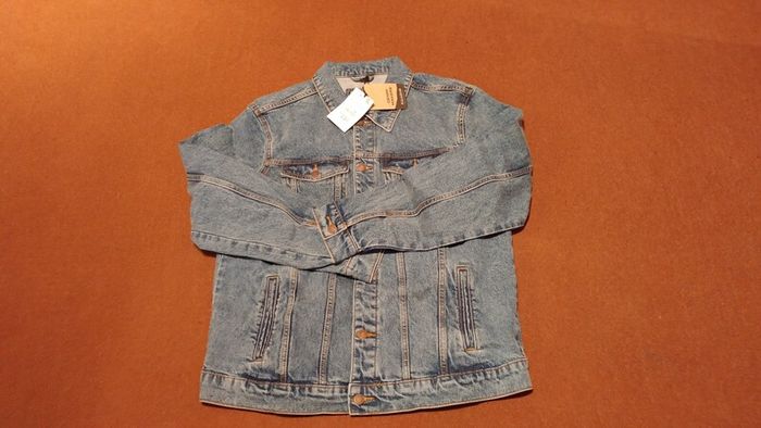 Jacket.