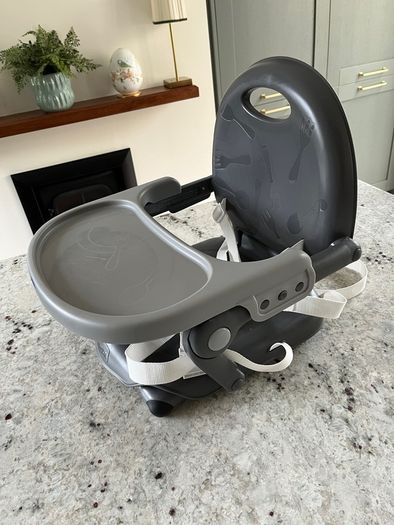 Chichi Booster Seat