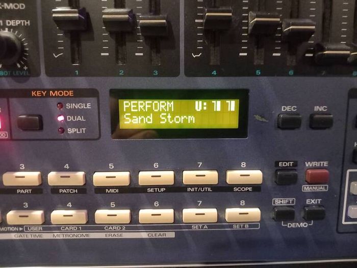 Roland JP-8080