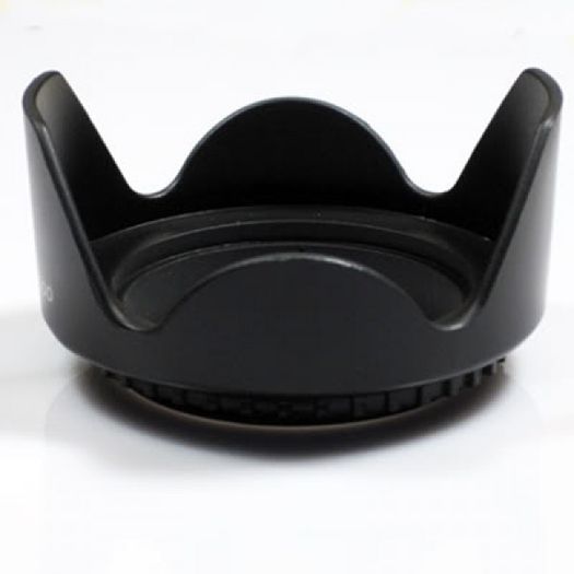 67mm Petal Screw Mount Flower Lens Hood