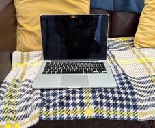 Macbook Pro I5 13.3