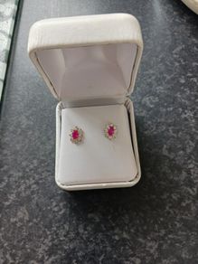 9ct gold earings