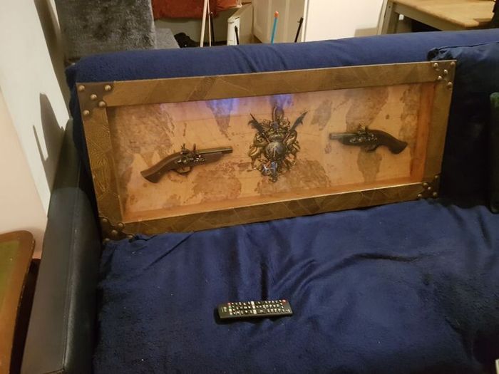 Vintage style wall Decoration with replica pistols