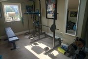 Squat Rack / Adjustable Barbell Rack