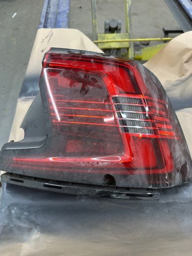 Volvo s90 RH tailight