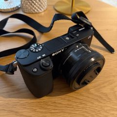 Sony Alpha a6100