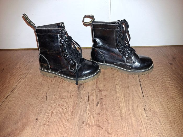 Beautiful Next coat(7-8 years)+Goldigga boots(size 11)