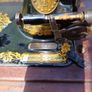 1895 Handcrank Singer Sewing Machine Image 3