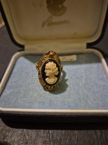 Rare Find: Vintage Cameo Ornamental Ring