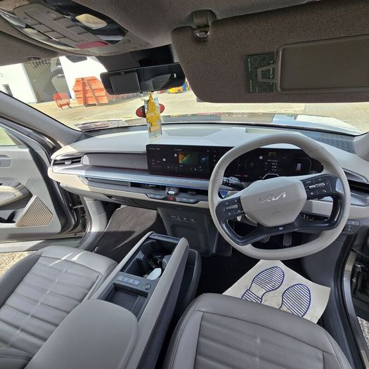 Kia EV9  Earth 2024