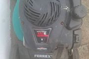 Briggs  and  stratton  engine