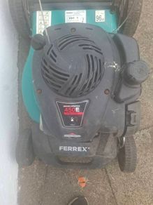 Briggs  and  stratton  engine