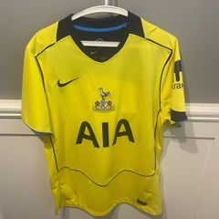 Tottenham Hotspur Jersey - Size Large