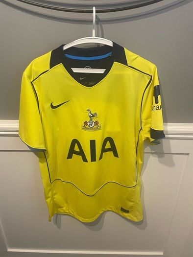 Tottenham Hotspur Jersey - Size Large
