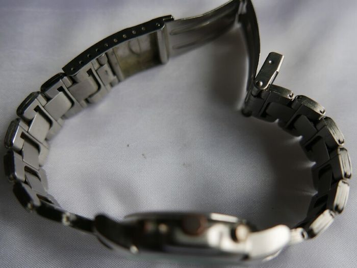 King QUARTZ CHRONOGRAPH Stainless Steel-atm Water Resistant Watch