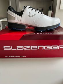 golf shoes