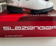 golf shoes