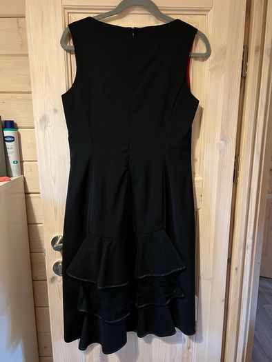 black dress