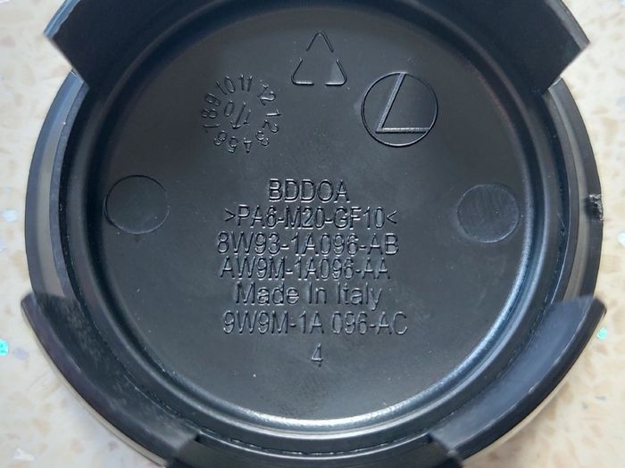4 x Jaguar Centre Caps (Blue) FREE POST