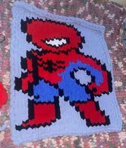 Spiderman Inspired chunky knit blanket - Handmade