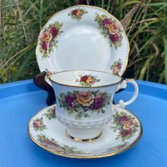 Elizabethan bone china English garden trio