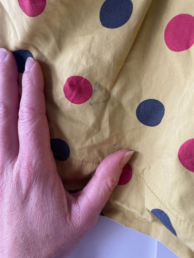 Mustard polka dot skirt with pockets  age 4-6