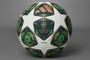 ADIDAS UCL Pro Football Munich Ball