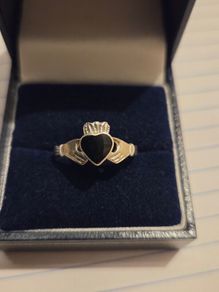 925 Sterling Silver Claddagh with Onyx Stone Ring - Fully hallmarked