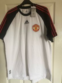 man united top
