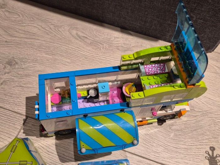 Lego Friends 41339 Mia's Camper Van