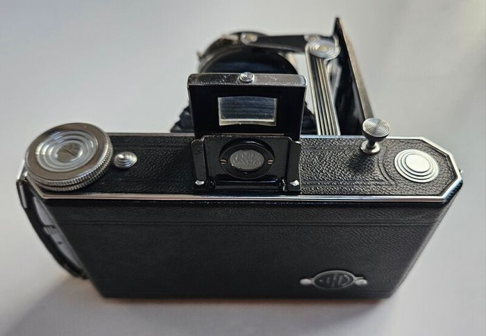 Vintage Kodak Six 20 B Camera With Original Box - Vintage Film Camera