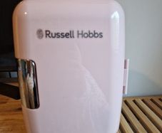 pink mini fridge