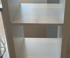 White 4 cube shelf unit