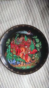 Collectable Palekh plates