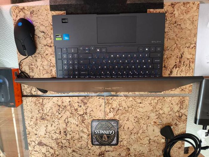 Brand New Gaming Laptop Hp Victus Intel 5 210H 8/12 RTX5060 8GB 80W GDDR7 16GB DDR5 5600mhz 512GB NVMe PCIE 4.0 15.6" 1080p 144hz Ips 300nits Win11 RGB