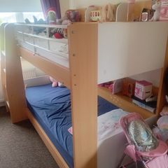 bunk bed