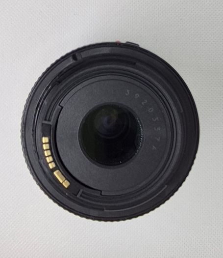 Canon EF 35-80mm f/4-5.6 Lens + Hama Sky 1A M52 Filter