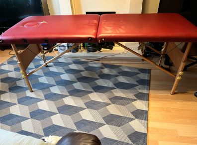 Portable massage bed