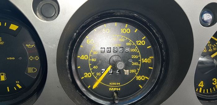 porsche 944