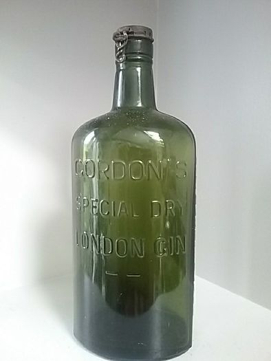 Original Gordon's London Dry Gin Bottle