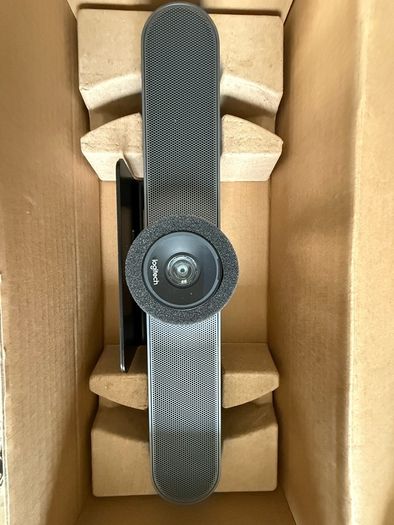 Logitech Meet-up ConferenceCam with 4K Optics