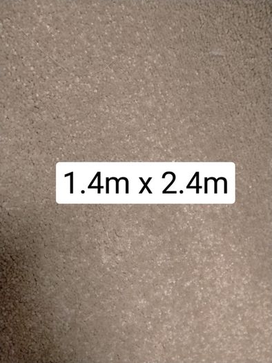 carpet 1.4m x 2.4m