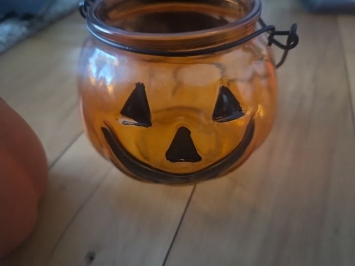 pumpkin candle holders