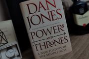 Powers and Thrones: A New History of the Middle Ages ! Hardcover ! by Dan Jones ! 2021 ! by Apollo !