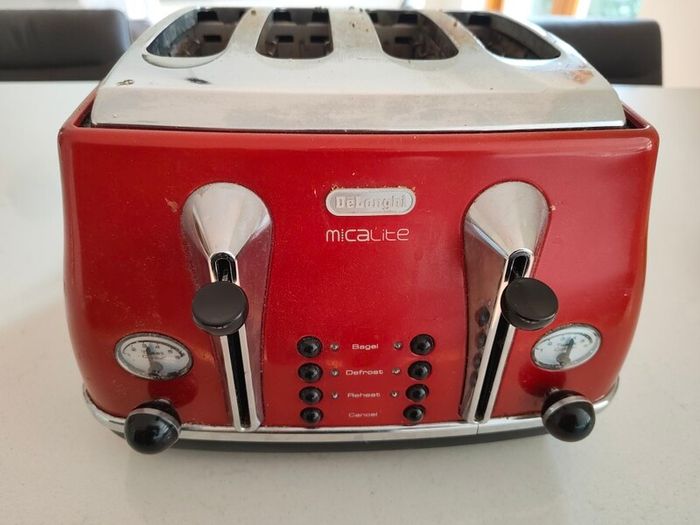 Toaster