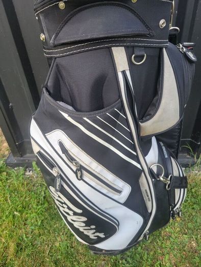 titleist golf bag
